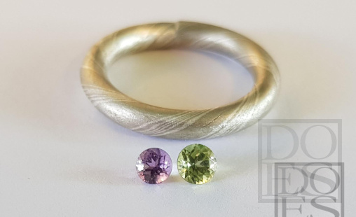 Mokume-gane ring met amethyst of peridot.jpg