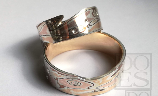 Weddingrings with fish eyes.jpg