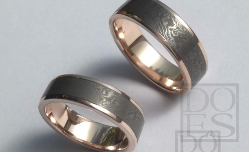 Damascussteel-weddingrings-roségold.jpg