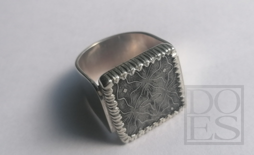 Damaststalen ring-Stamp.jpg