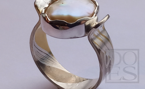 Mokume-ganering met parel.jpg