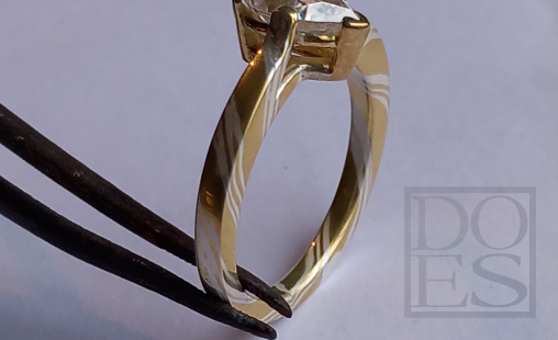 Mokume-gane-damesring-moissaniet.jpg